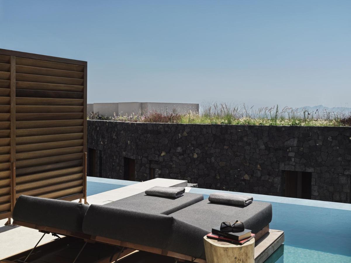 Magma Resort Santorini, In The Unbound Collection By Hyatt Vourvoúlos Exterior foto